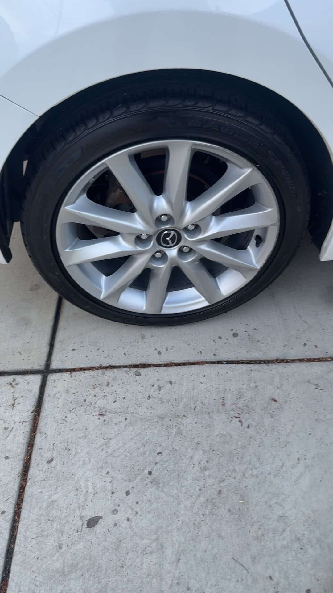 Wheel & tire detail